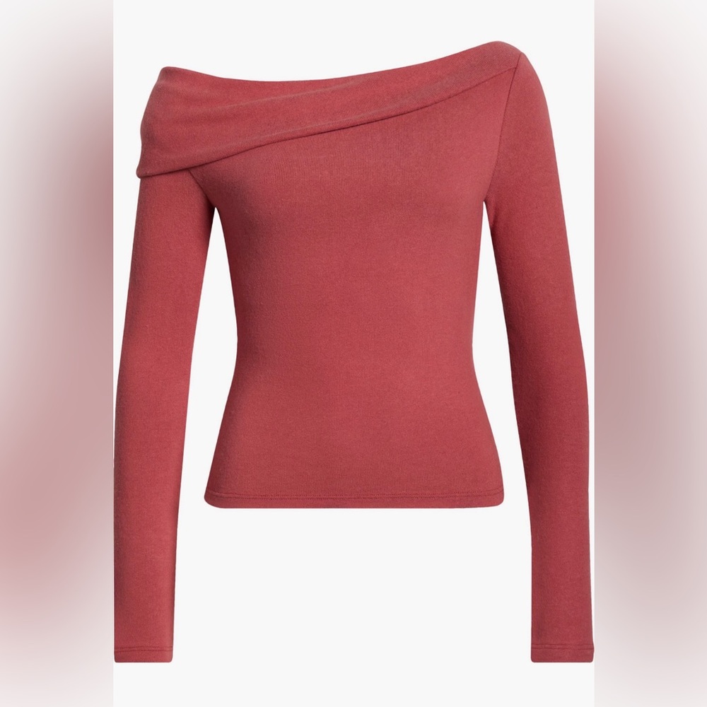 Reformation One-Shoulder Sweater in Rosewood - Picture 3 of 13